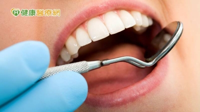 罹患牙周病應正確治療　清潔口腔擁一口好牙