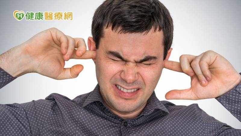 長新冠再＋１！　他2次確診雙耳「蟬鳴」刺耳又擾人