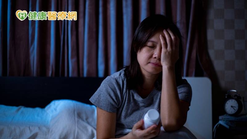 長期使用安眠藥，若手術會加劇嚴重？ 專家這樣說