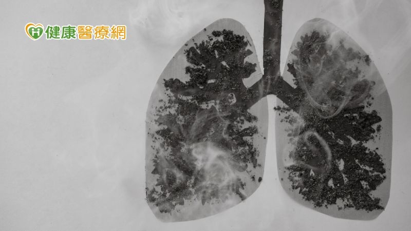 趙少康因父母肺癌病逝承諾當選「重視空污」　國健署：空污非唯一風險因子