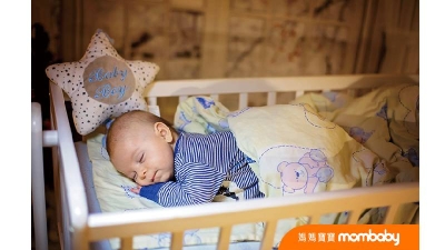 帶寶寶出去玩總是遇到睡眠大魔王？專業兒科睡眠顧問獨家的安睡法則，倒時差、難入睡也能輕鬆解決