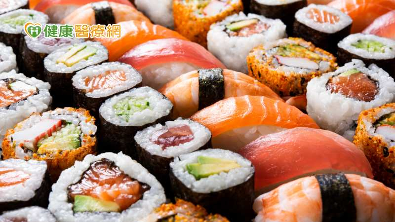 高檔自助餐廳、知名連鎖壽司店傳疑似食物中毒！　北市衛生局說明調查進度