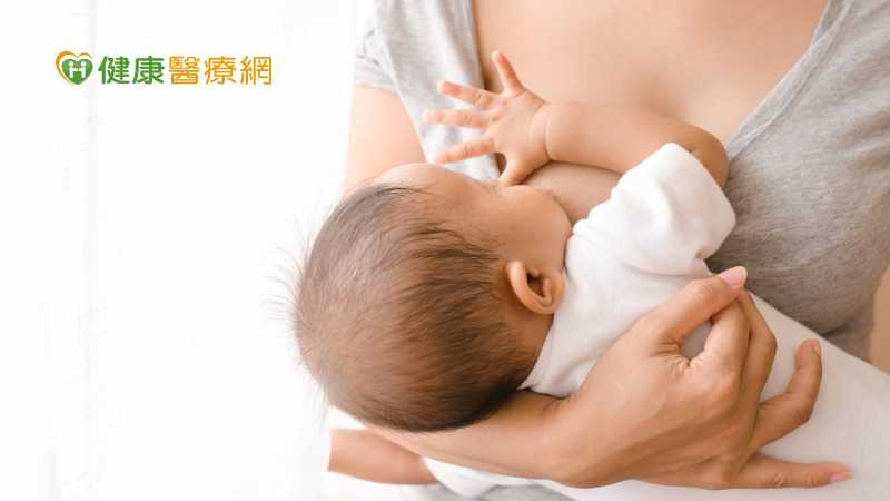 媽媽親自分享公共場所哺乳經驗！　禁止女性公開哺乳最高可罰3萬