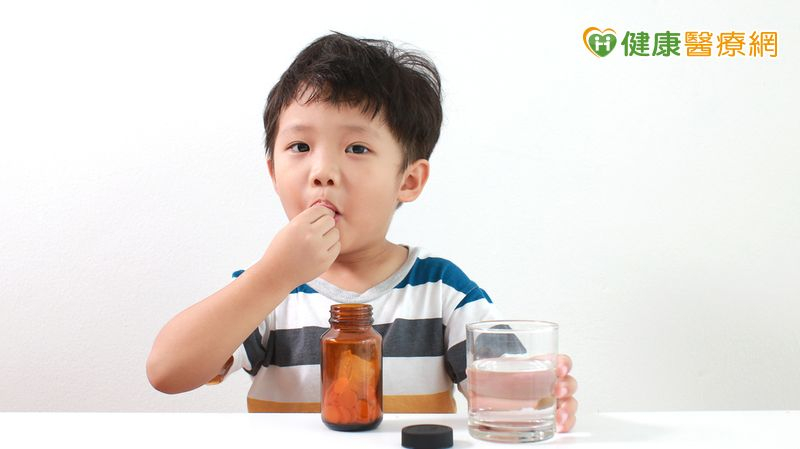 孩子生病如何用藥？　食藥署揭關鍵：「五要五不」防不良反應