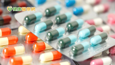 每年約500萬死亡與抗生素抗藥性有關　注意「4不1要」避免抗藥性威脅！