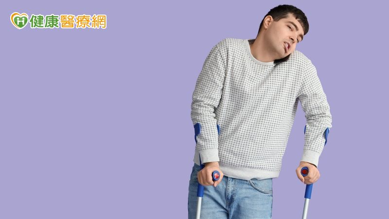 BPAN是兒童常有的癲癇及發展遲緩（運動、認知及語言障礙），癲癇的頻率和強度則往往會隨著兒童年齡的增長而減弱。