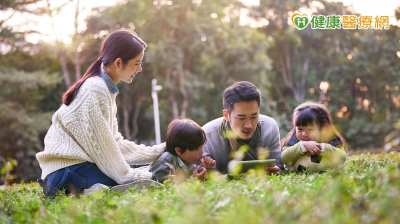 打開家門讓愛住進來！　寄養家庭守護失依兒少成長之路