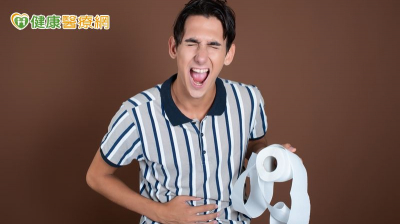 他常拉肚子竟是「大腸癌第三期且擴散至肝」　微創手術成功切除難纏腫瘤