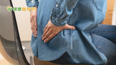 開工後上班族必學健康操！　每天15分鐘中斷久坐遠離「這些」身心危害