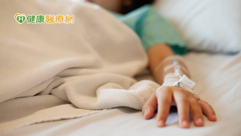 根據疾管署資料顯示，上週國內新增128例流感併發重症病例、28例流感死亡病例，1例年輕重症個案、1例年輕死亡個案皆為孩童且感染後都有腦部併發症。（圖／非本人）