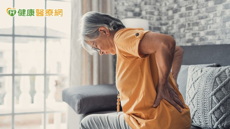 椎間盤突出的治療方式多，保守治療如復健、藥物治療和神經阻斷介入性治療到手術都是選項。