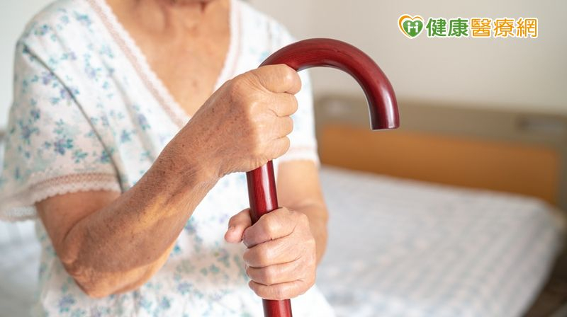 肌少症已不再是老年人的專利，年輕族群若長期缺乏運動、營養攝取不均衡或過度節食減重，同樣可能導致肌肉流失。