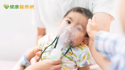 滿月嬰下巴、脖子燙傷　竟是因為鼻塞用「蒸氣」惹禍