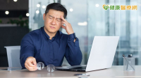 他從慢性偏頭痛變全身痛　就醫才知「多重共病」纏身