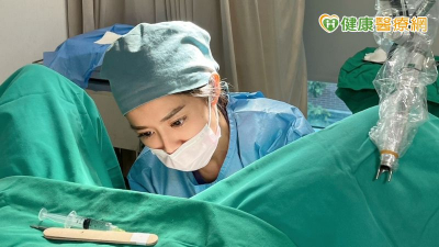 陰道乾澀由源頭改變　光電治療搭配外泌體協助綻放