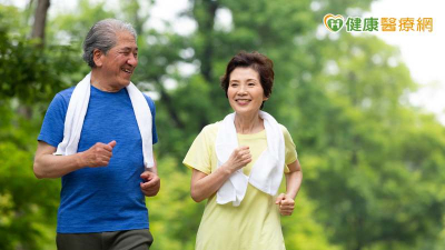 輕鬆燃燒卡路里！微步行、超慢跑有什麼健康好處？適合哪些人？
