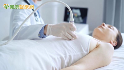 38歲乳癌婦憂乳房切除外觀變化　「1新重建技術」助找回自然胸型