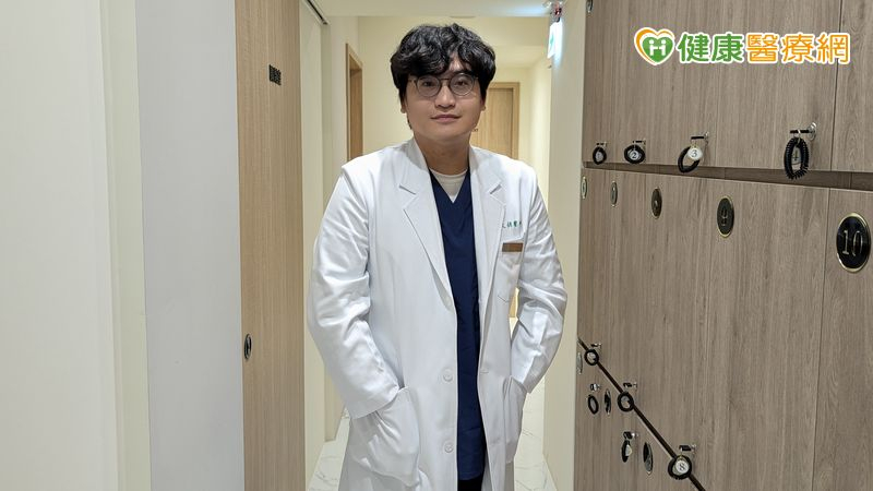 王天佑醫師強調，高血壓患者切勿自行停藥，應按時服藥並定期回診，讓醫師評估是否需調整藥物。