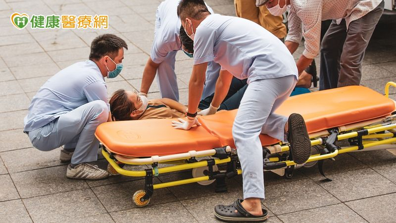 臺北醫院醫療團隊再次呼籲民眾，參與戶外活動時應注意安全，避免高風險行為，若不幸發生意外，應儘速就醫，爭取黃金治療時間，以獲得最佳的治療效果與預後。