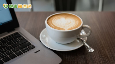 喝咖啡能防皮膚癌？皮膚科醫師揭最新研究　「這件事」還是最重要