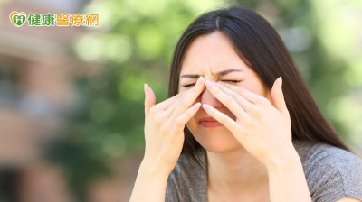 眼睛紅腫癢怎麼辦? 認識「過敏性結膜炎」