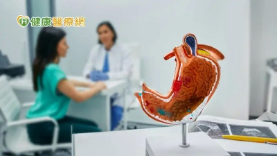 八旬翁罹胃癌憂手術風險　「1治療方式」免挨刀切胃