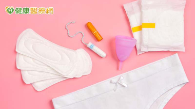 生理期私密處總是又腫又癢？醫：3狀況要留意！改用棉條、月亮杯有幫助嗎？
