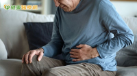 六旬男腸癌多次復發轉移　「這2療法」助成功抗癌回復正常生活