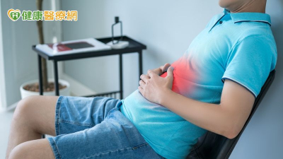 罕見小腸「惡性腹腔脂肪肉瘤」　34歲男切除2.5公斤病變