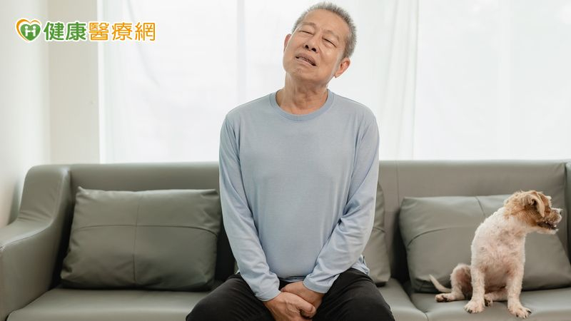 謝忱希醫師也提醒男性族群，應定期進行PSA檢測並重視排尿異常等警訊，及早發現、及早治療，是守護健康的最佳方式。