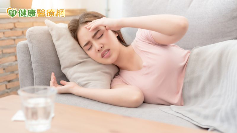 頭痛是常見的神經學症狀，許多人都曾經歷過，慢性頭痛常伴隨其他共病而影響生活，這看似簡單的症狀卻困擾著許多人。