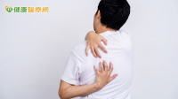 規律透析卻帶來「癢」無止境　專家教你正向面對尿毒性搔癢症