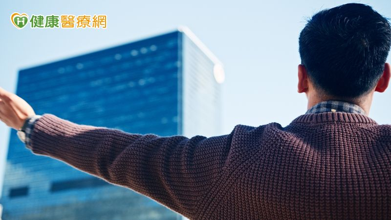 《精準顯化六步驟：用心智魔法練習幸福，實現你想要的一切》