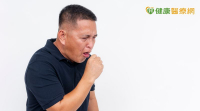 口臭元凶竟是「扁桃腺結石」！可以自己清理？治療、預防方式一次看