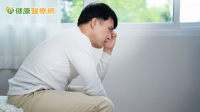 不是脾氣壞　而是荷爾蒙變化！營養師：男性「這些症狀」不可忽視