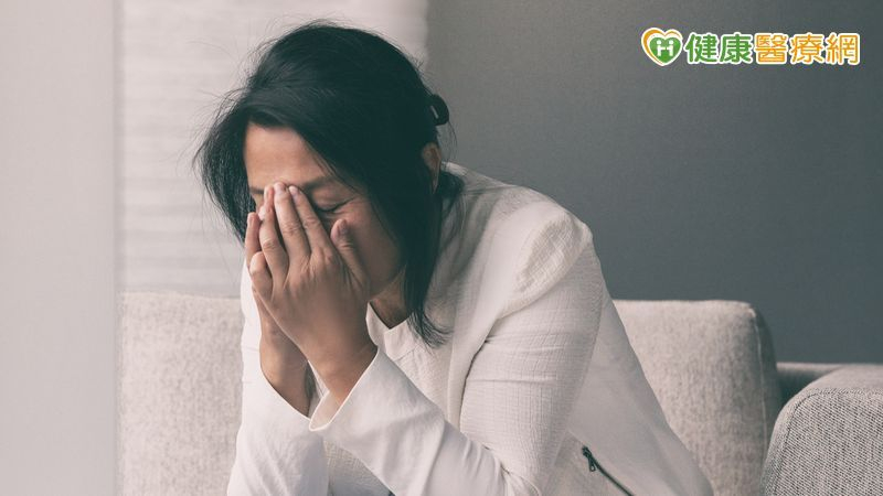 熱辭職！更年期不該是阻力　天然荷爾蒙藥物讓你持續發光