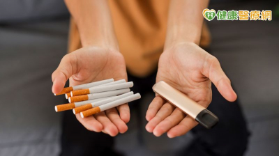 抽電子煙也傷牙？研究揭蛀牙風險升　專家：或與煙油含糖、易致口乾有關