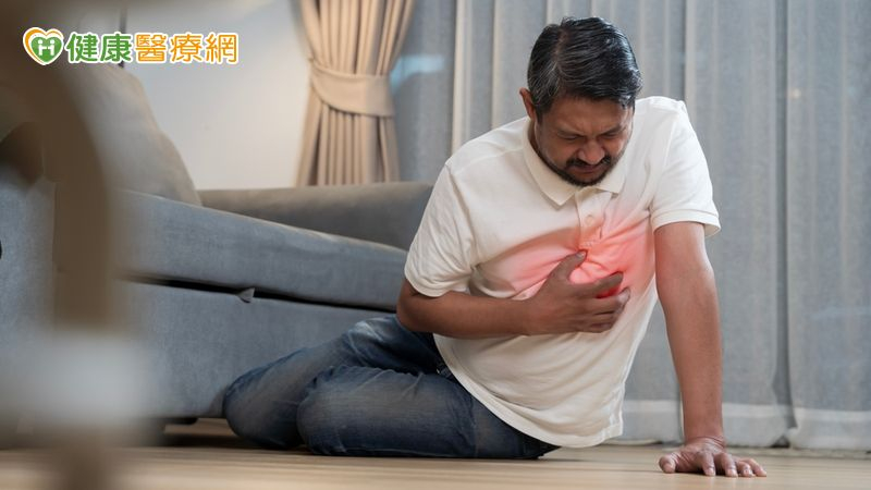 若家中長輩有心臟病史，出現疑似症狀時不要猶豫，寧可多送醫一次，也不要錯過救命時機。