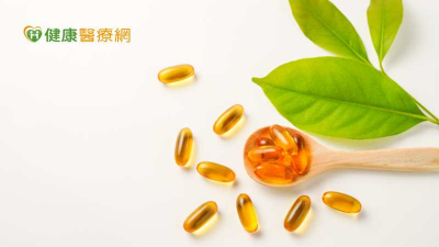 魚油比較只看濃度最容易踩雷！醫師揭消費者三大誤解
