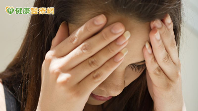 婦女額頭腫起來卻不痛不癢！朋友提醒才就醫　竟是「額部骨瘤」