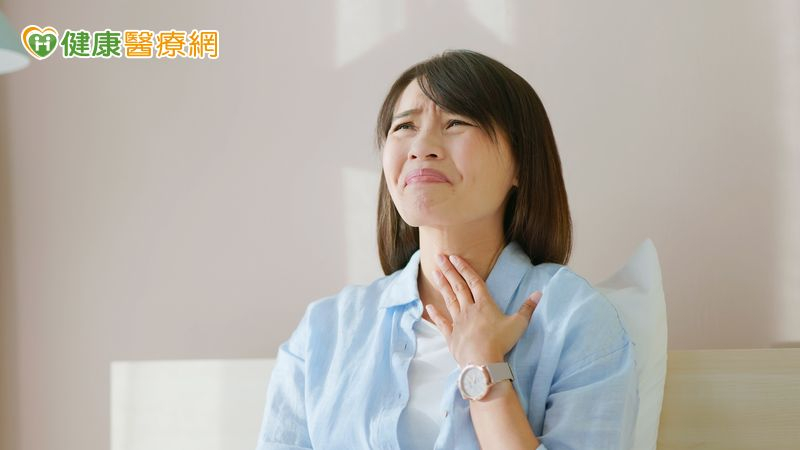 痰液本是保護呼吸道的正常分泌物，但在發炎刺激下，會轉變成大量且黏稠的分泌，反而不利於身體恢復。