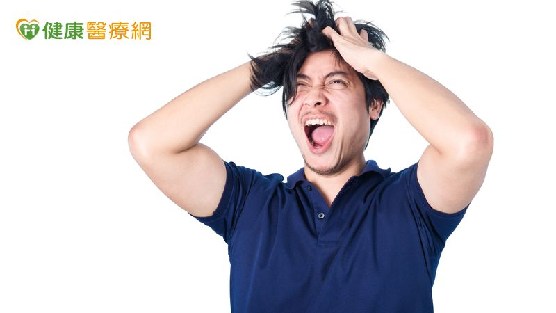 民眾或身邊親友如有思覺功能困擾，也可運用「思覺功能自我檢測表」自我篩檢，無論篩檢結果如何，凡自覺有思考或知覺困擾，都應及可尋求醫療協助。