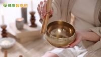 用「聲音」清掉你看不見的情緒　頌缽幫身心重開機