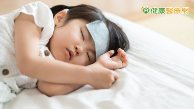 Ａ流女童併發腦炎致意識不清！「多專科治療並進」創造奇蹟