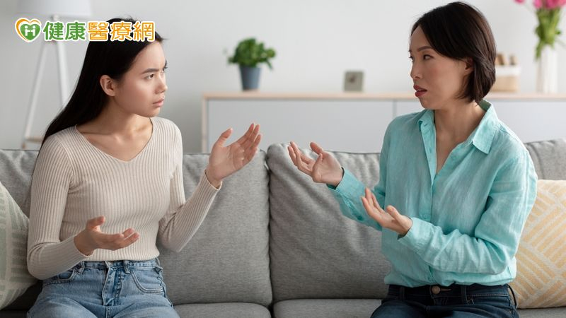 本文摘自：《面對多人不怯場、聊出好感度的說話訓練：從職場到聚會都適用，在對的時機說對話的54個開口攻略》，采實文化