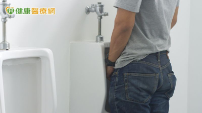 55歲男攝護腺肥大藥物副作用難忍！「微創治療」改善排尿又保住性功能