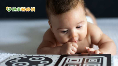 幼兒不會說「看不清楚」！兒科醫師示警五大視覺異常行為