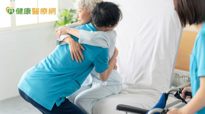 長照服務更全面！專人指導外籍看護「照護技巧」