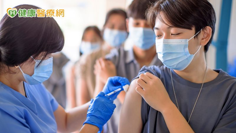 陶啓偉醫師強調，接種流感疫苗是預防流感最有效的方法。