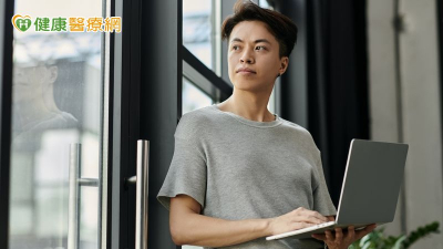 「做自己、專注此刻」真的正確嗎？專家：反而容易做出錯誤決策